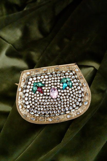 Zari Clutch