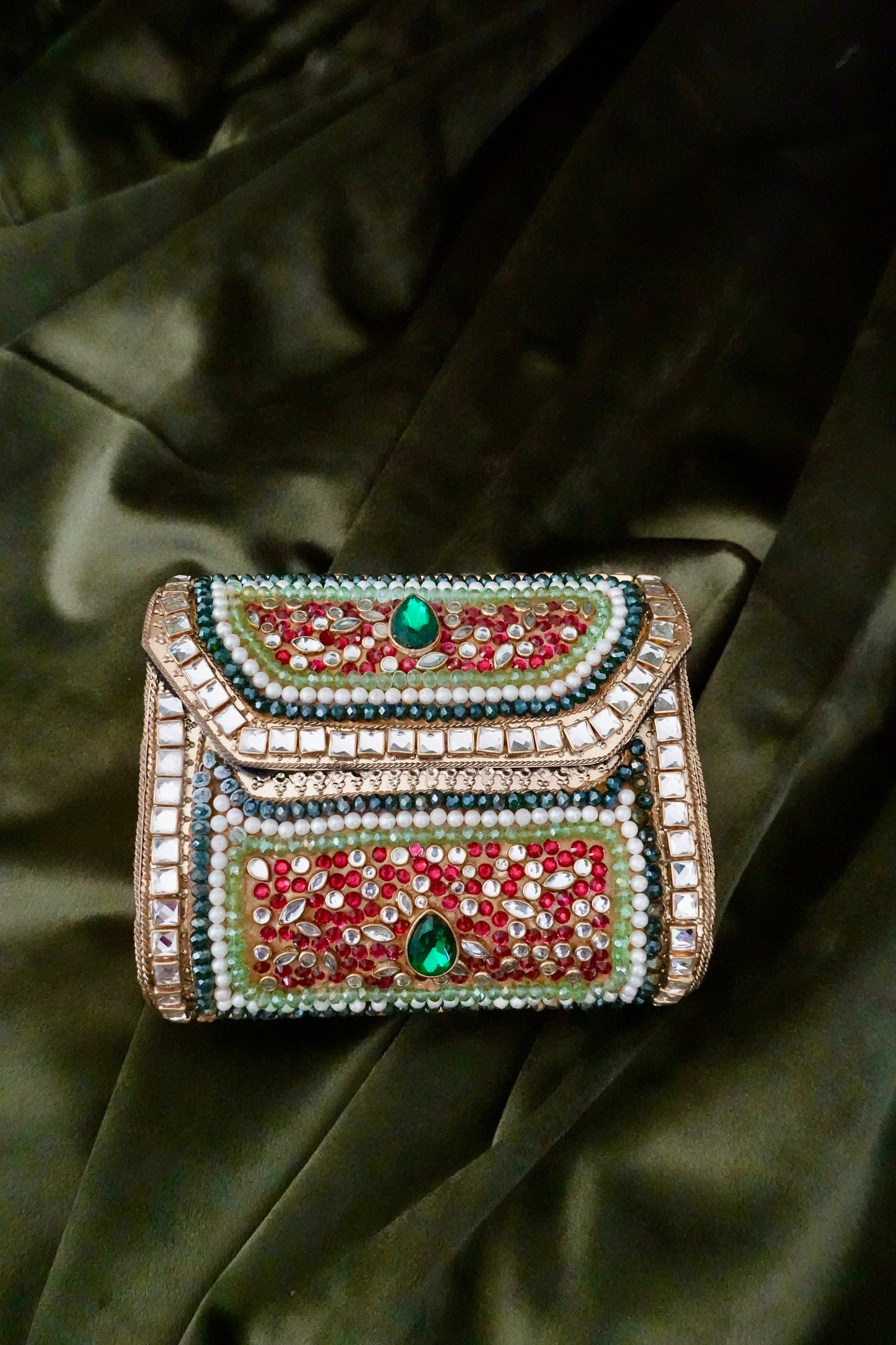 Mehfil Clutch